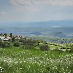 Old House Knezovo With Lovely View - Happy Apartamento