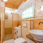 Шале Rustic House With Lovely View - Happy