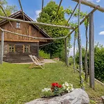 Rustic House With Lovely View - Happy *