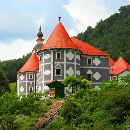 Apartmán Old House Knezovo With Lovely View - Happy Sromlje
