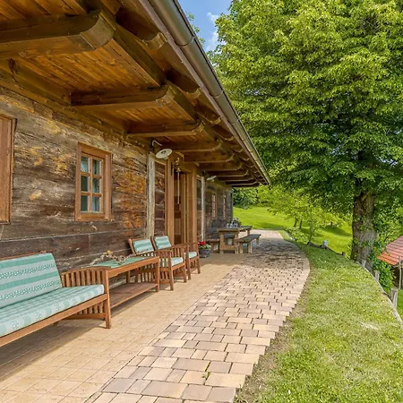 Chalet Oldhouse Knezovo With Private Garden - Happy *