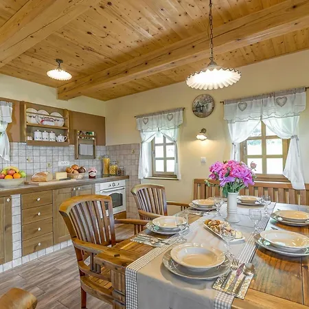 Chalet Oldhouse Knezovo With Private Garden - Happy *