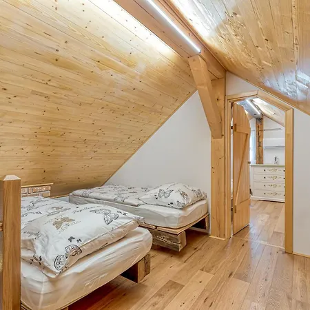 Oldhouse Knezovo With Private Garden - Happy Chalet *