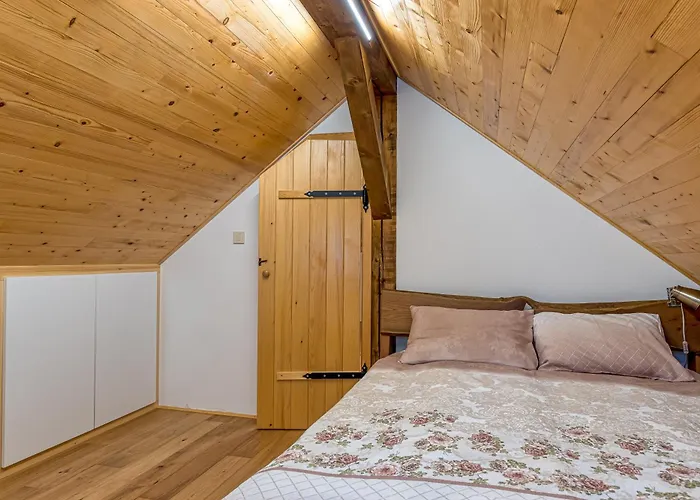 Old House Knezovo With Lovely View - Happy Apartmán