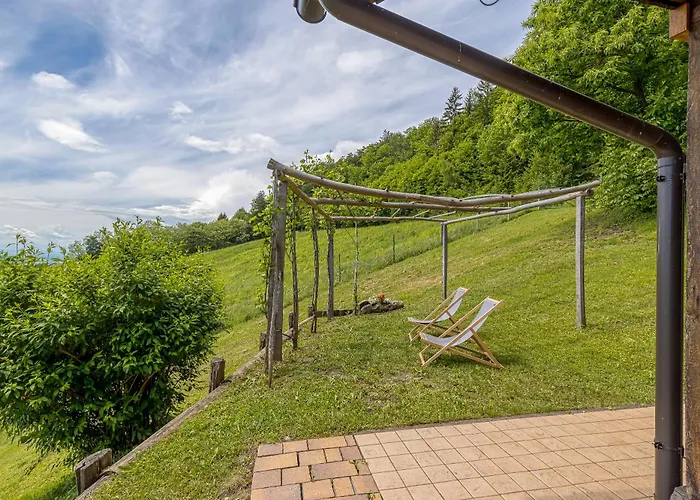 Old House Knezovo With Lovely View - Happy Sromlje