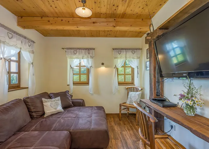 Old House Knezovo With Lovely View - Happy * Sromlje