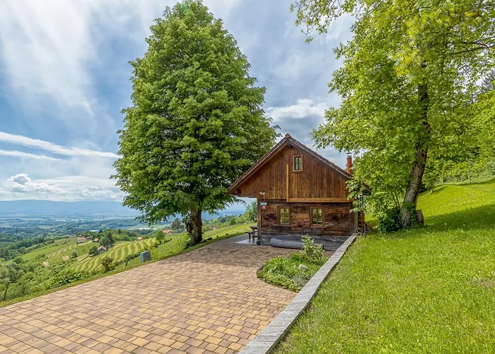 Old House Knezovo With Lovely View - Happy Apartmán